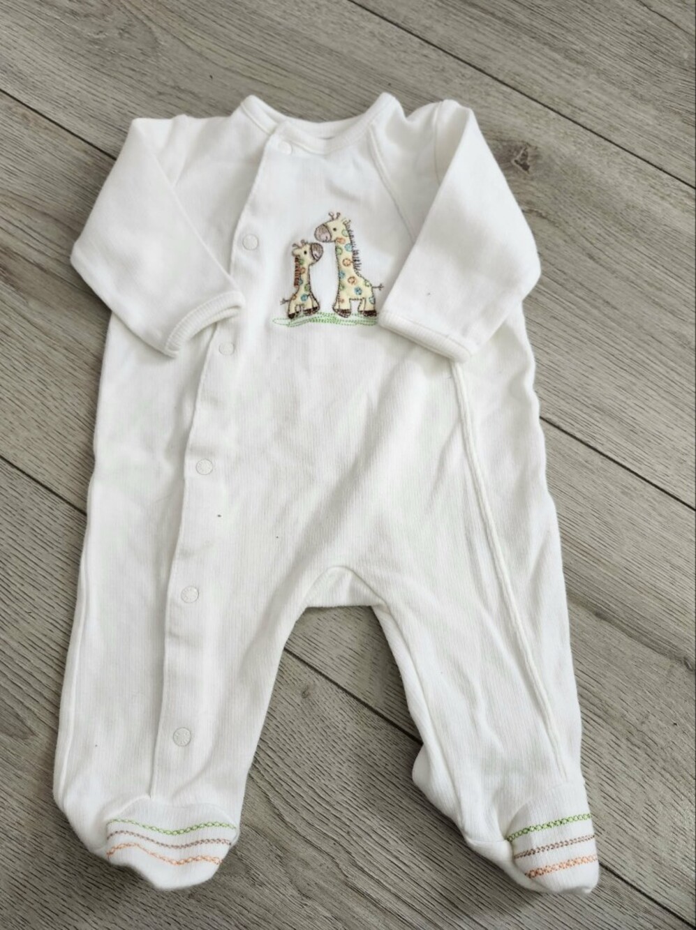 LITTLE ME Baby Unisex Ivory Giraffe Embroidered Snap Footie Sleeper 3M 🦒✨